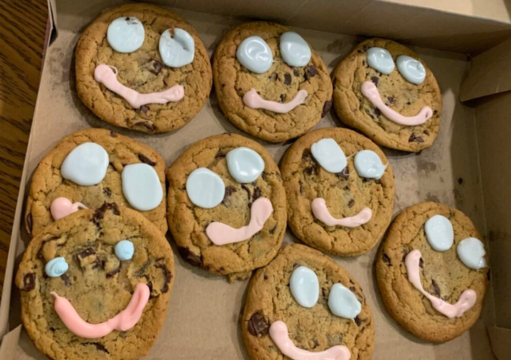 Smile Cookies are back
