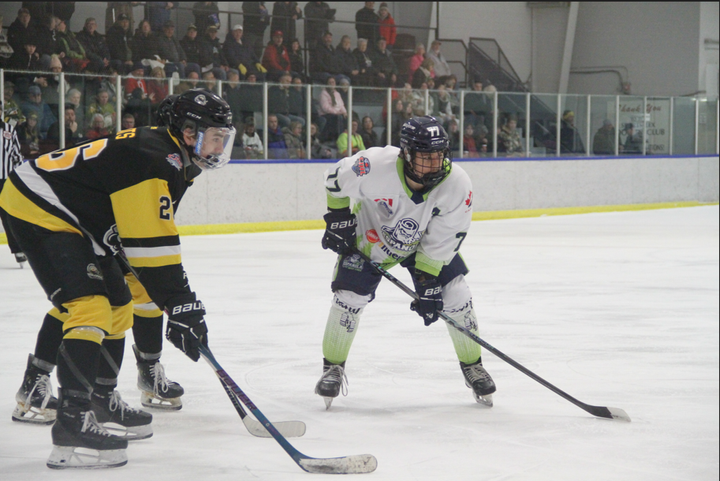 Voodoos come away victorious vs. Paper Kings