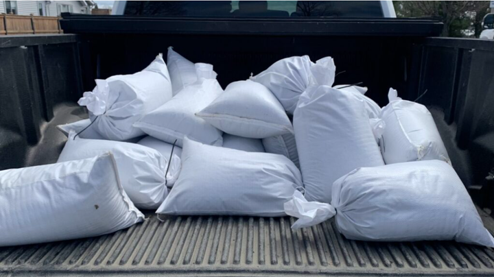 Sandbag availability continues in North Bay