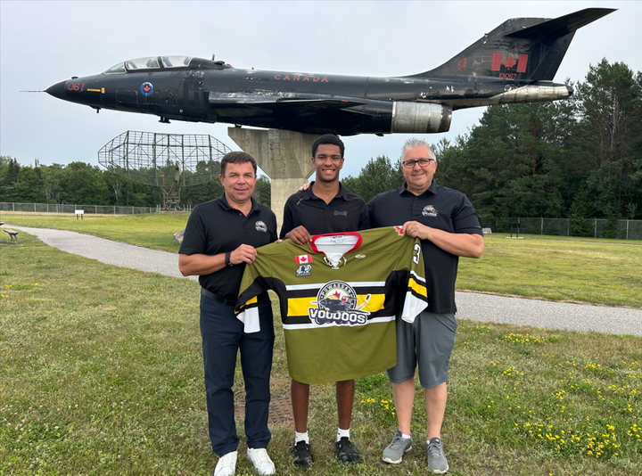 Voodoos ink local defender